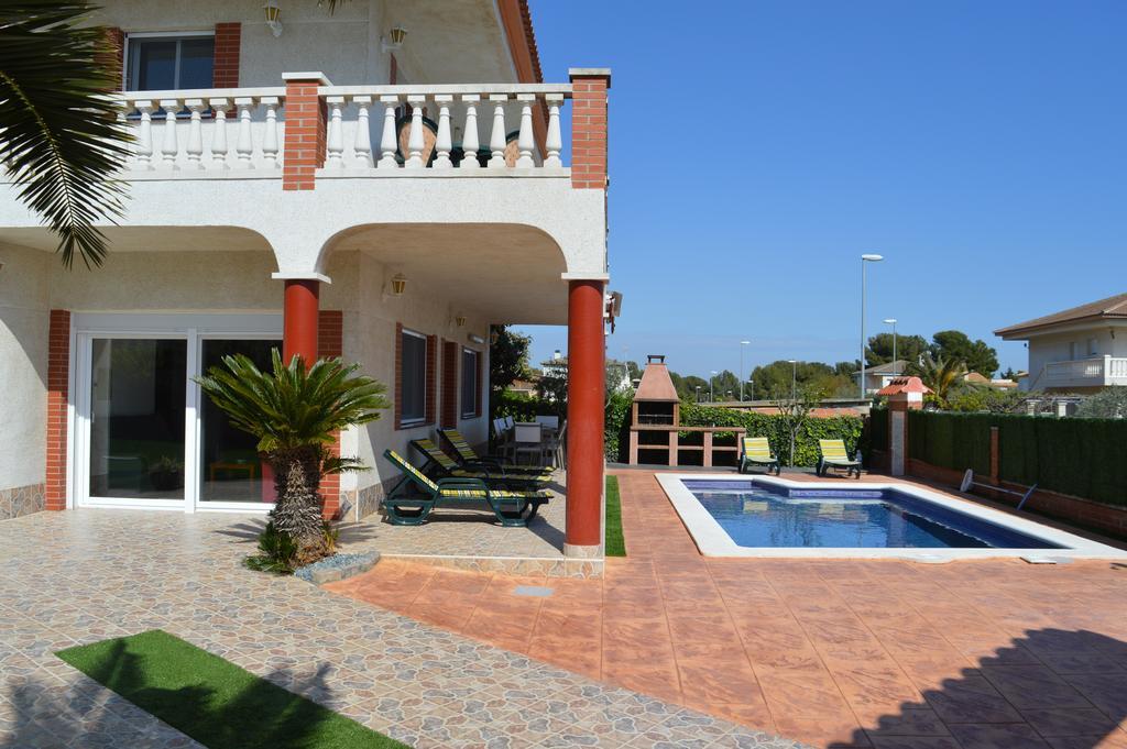 Villa Vista Cunit Cubelles Exterior foto